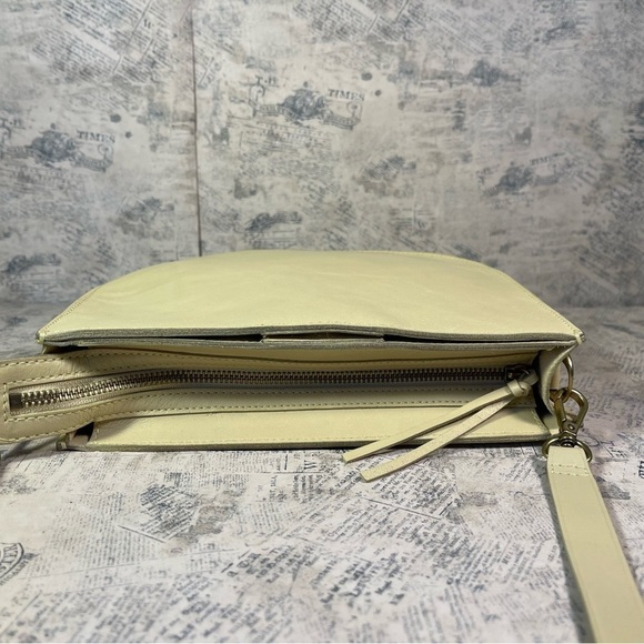 Madewell The Transport Saddlebag - Picture 6 of 12